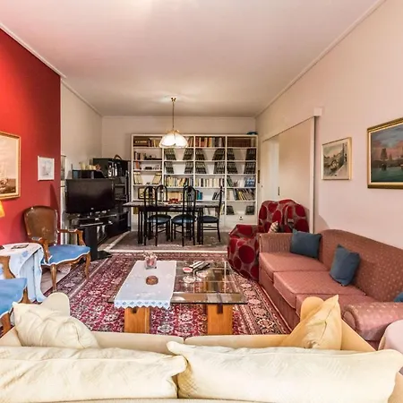 Cult Living Volos